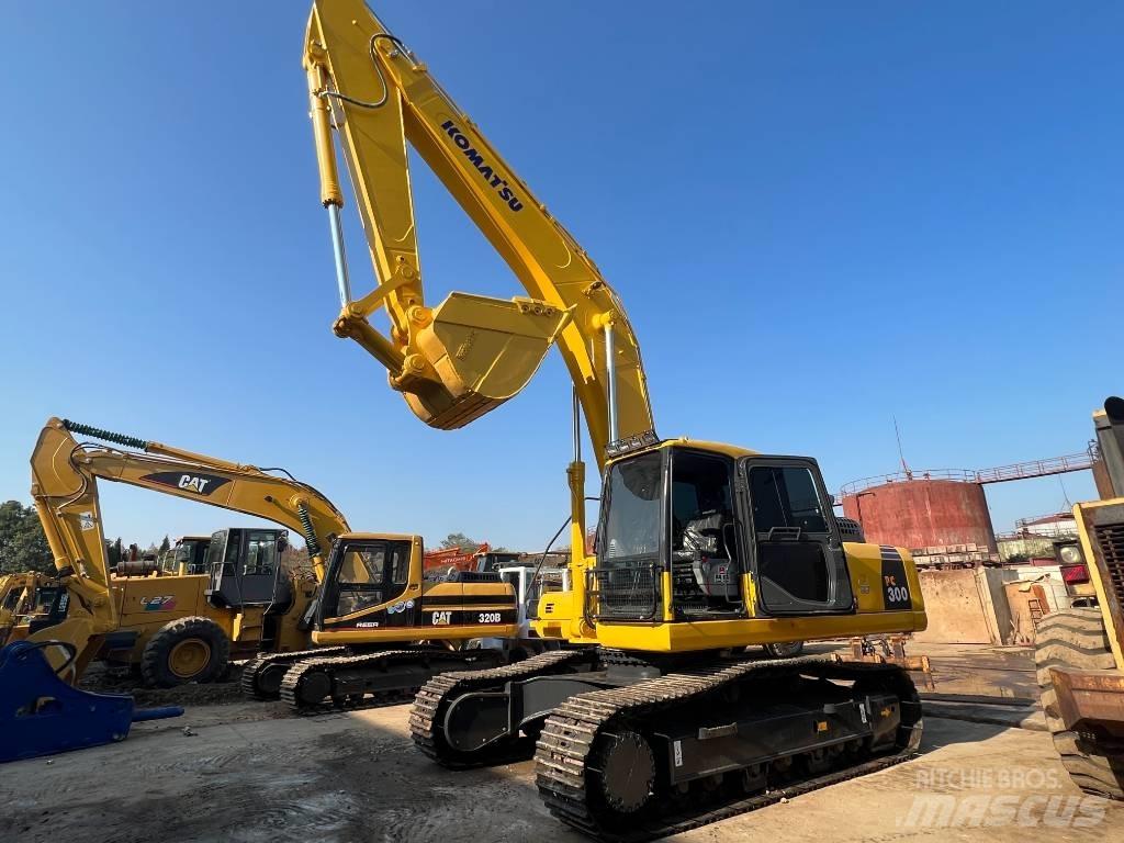 Komatsu PC 300-7 Excavadoras de cadenas