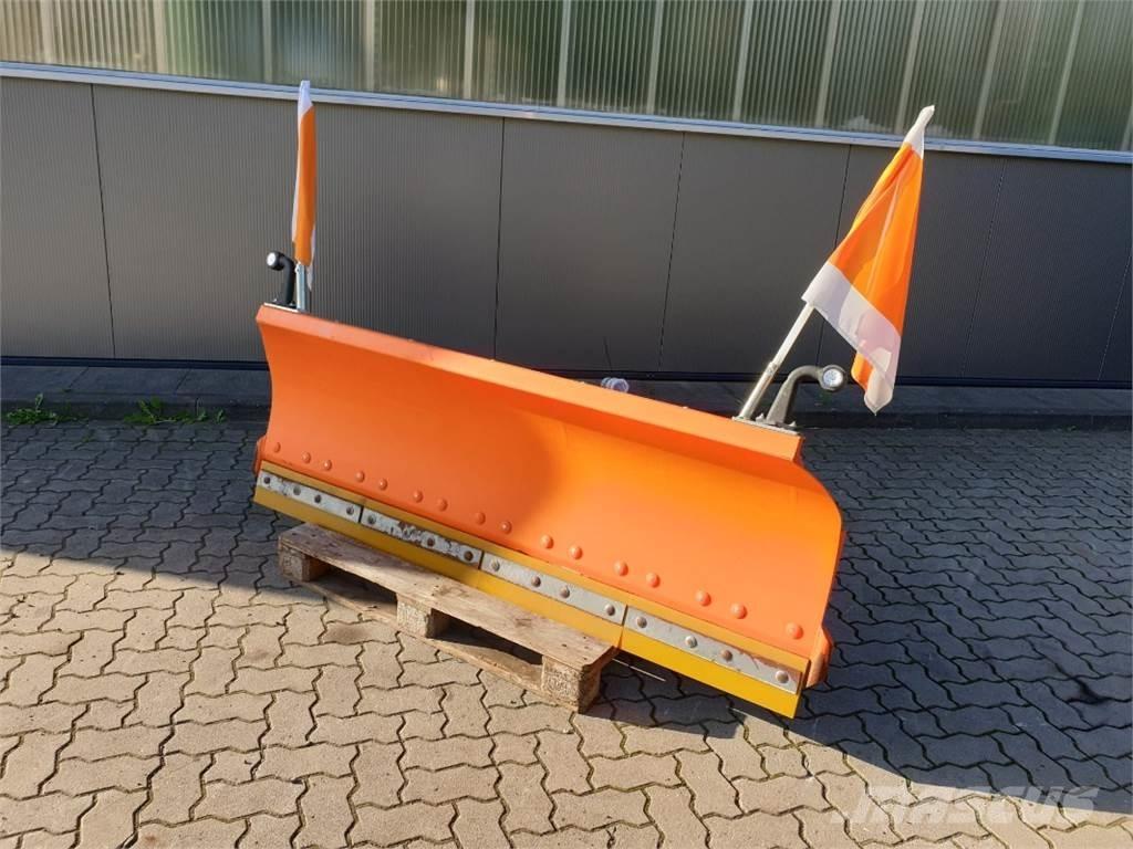 Tuchel SK Otros equipos usados para la recolección de forraje