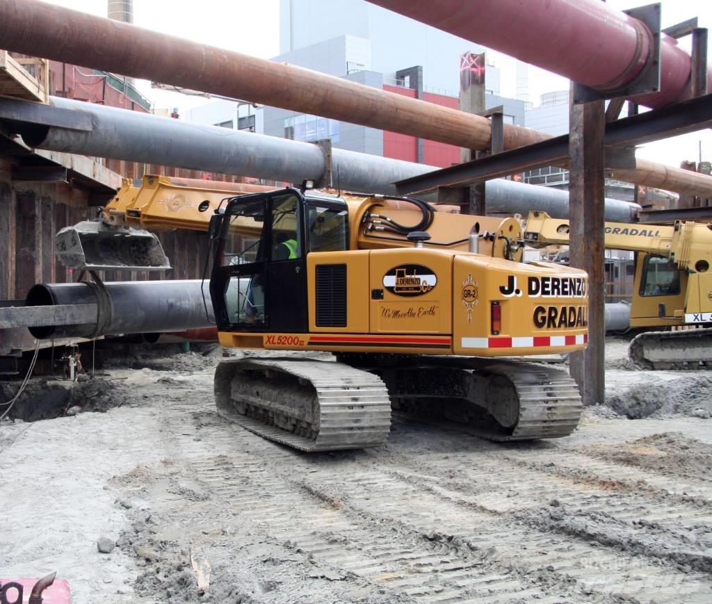 Gradall XL 5200 III Excavadoras especiales