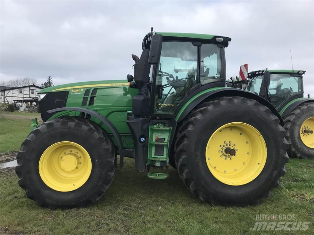 John Deere 6250R Tractores
