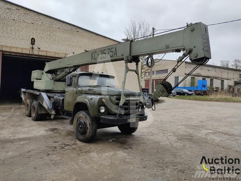 ZIL 133 Grúas todo terreno