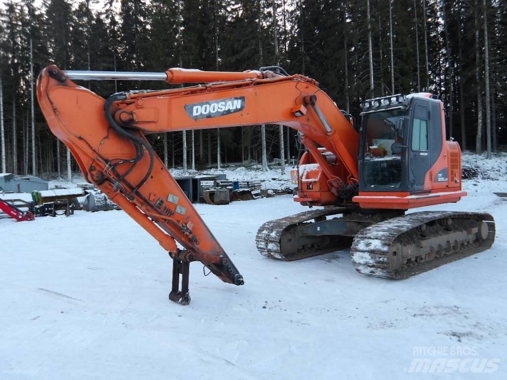 Doosan DX 235 LCR Excavadoras de cadenas
