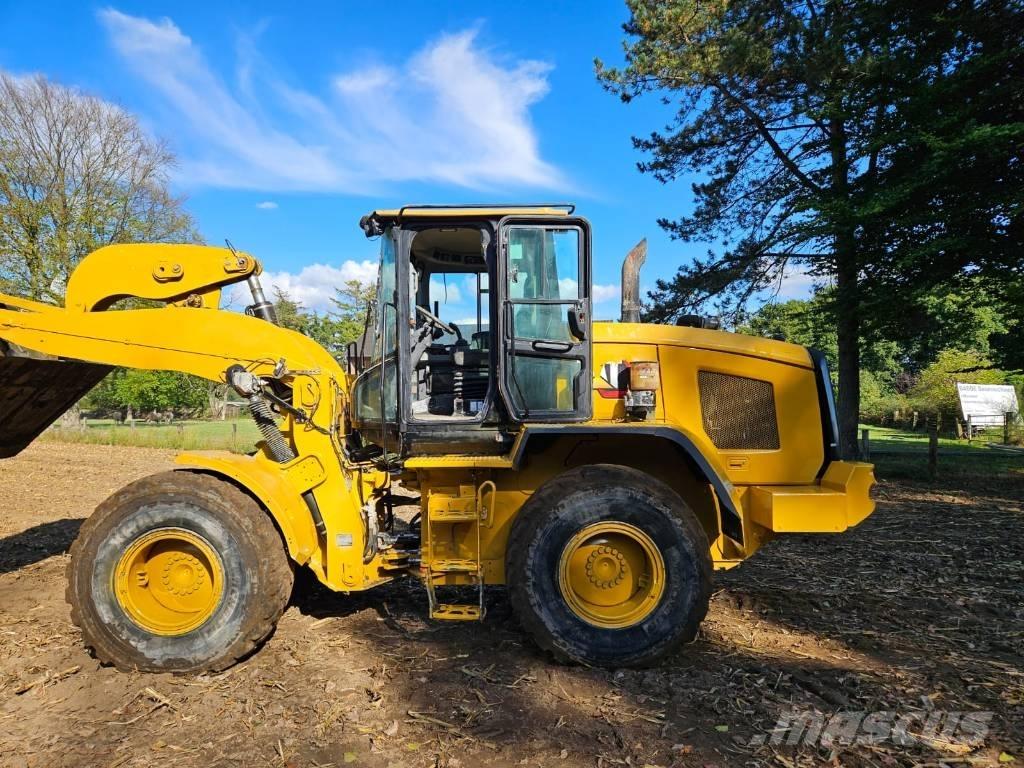 CAT 930 M Cargadoras sobre ruedas