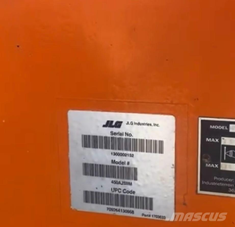 JLG AJ450 Plataforma de trabajo articulada