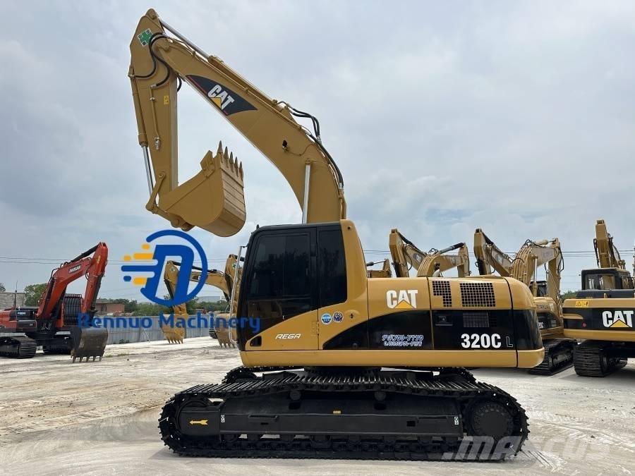 CAT 320CL Mini excavadoras < 7t