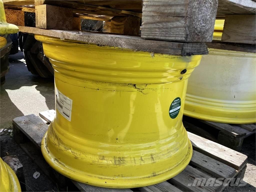 John Deere 20x30 Neumáticos, ruedas y llantas