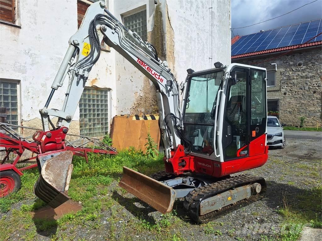 Takeuchi TB230 A Construcción - Otros