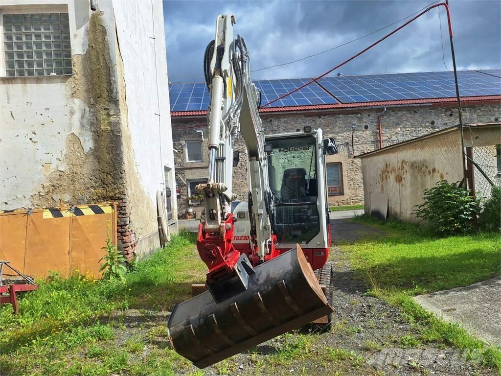 Takeuchi TB230 A Construcción - Otros