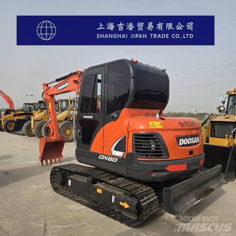 Doosan DX 60 Excavadoras de cadenas