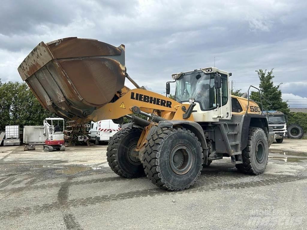 Liebherr L580 - Cargadoras sobre ruedas