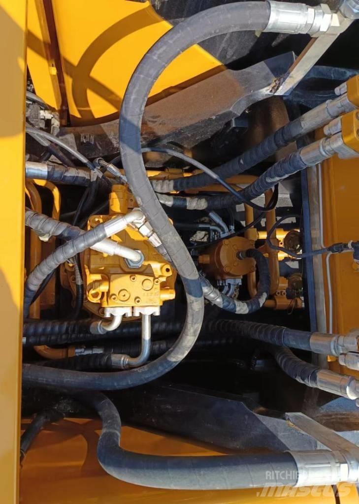 Sany SY 235 H Excavadoras de cadenas