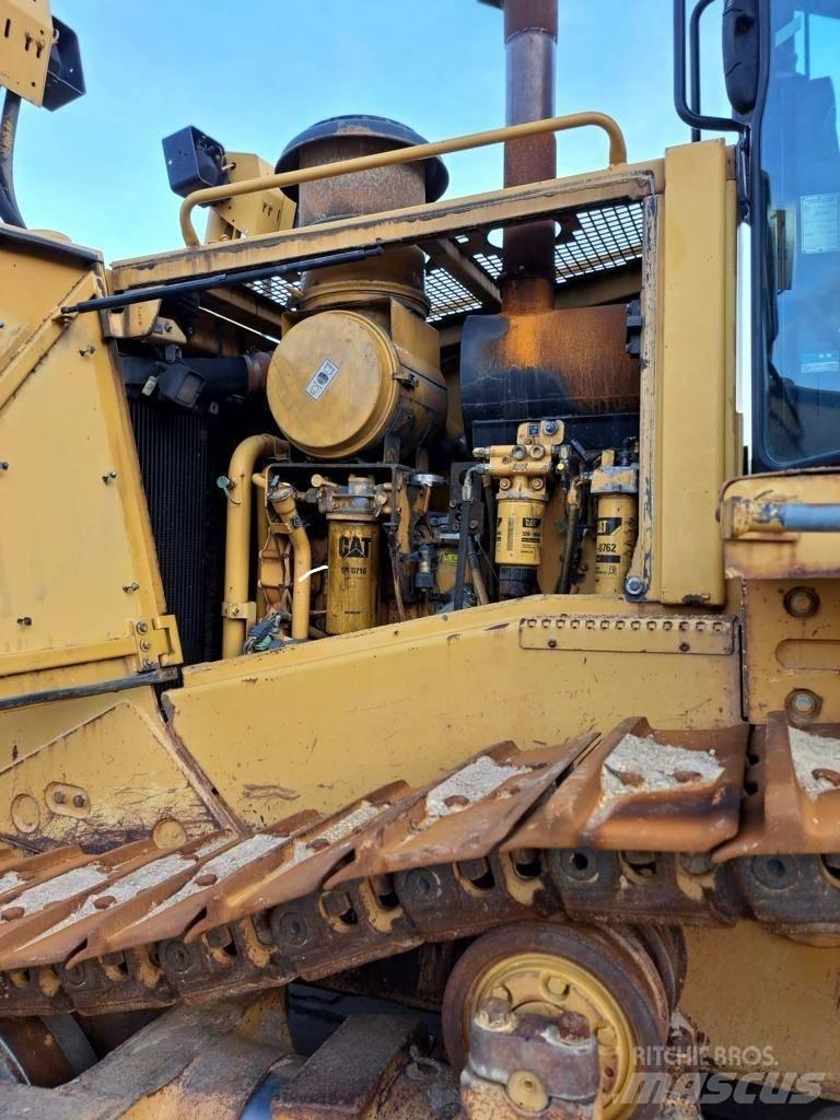 CAT D 8 T Buldozer sobre oruga