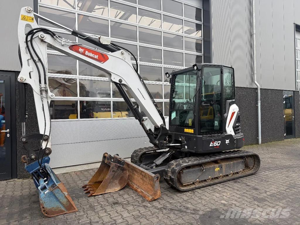 Bobcat E60 Mini excavadoras < 7t