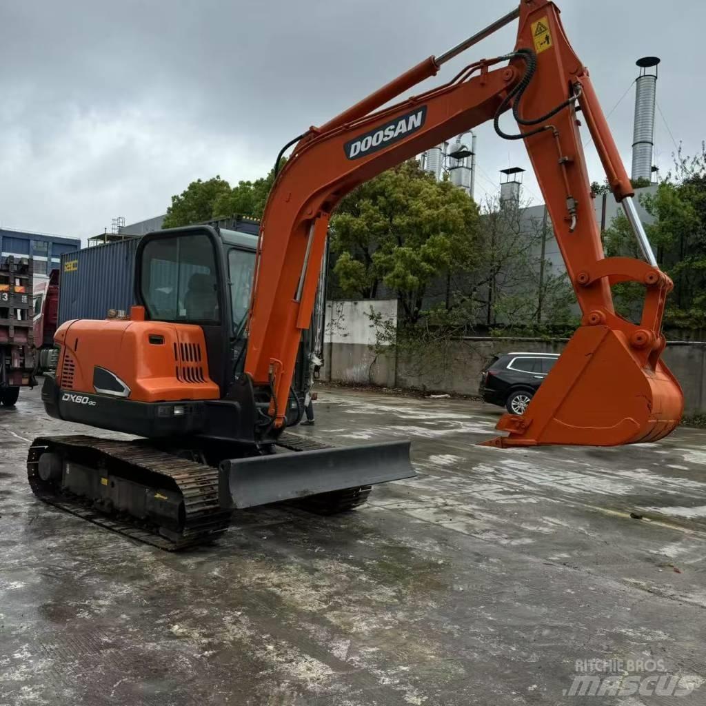 Doosan DX 60-9 C Mini excavadoras < 7t