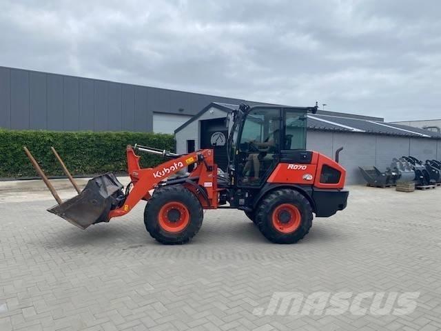 Kubota R 070 Cargadoras sobre ruedas