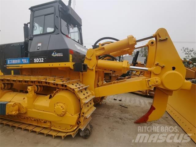 Shantui SD 22 Buldozer sobre oruga