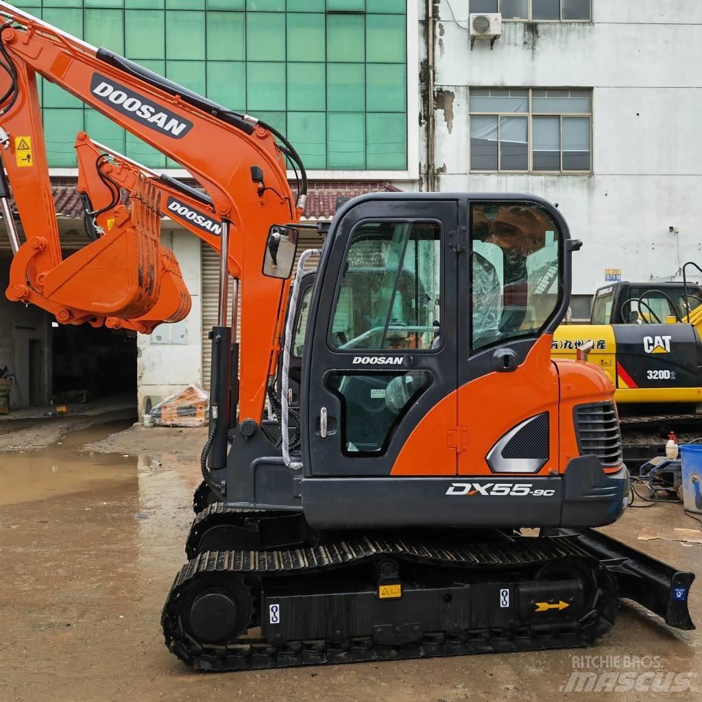 Doosan DX55 Mini excavadoras < 7t