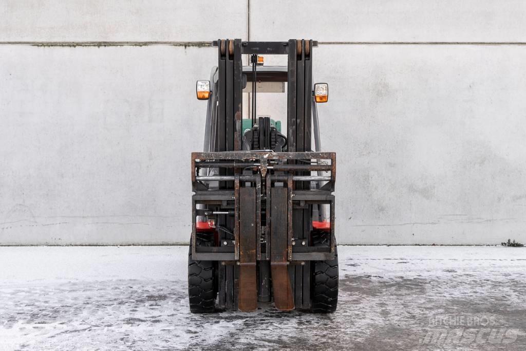 Manitou MI 35 G Carretillas diesel