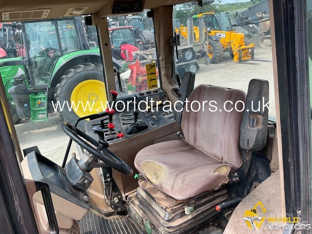 John Deere 6400 Tractores