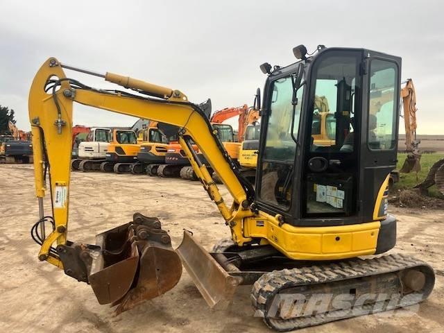 Komatsu PC 26 MR-3 Mini excavadoras < 7t