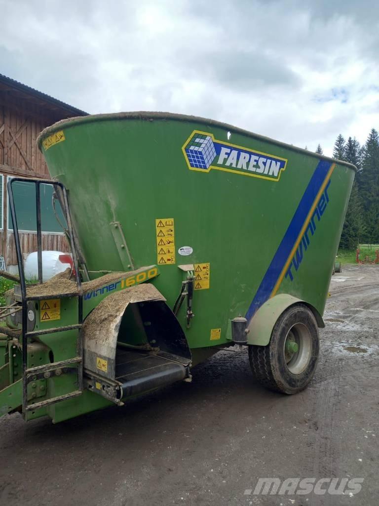 Faresin Twinner 16 Mezcladoras distribuidoras