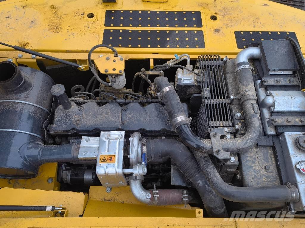 Komatsu PC 220-8 Excavadoras de cadenas