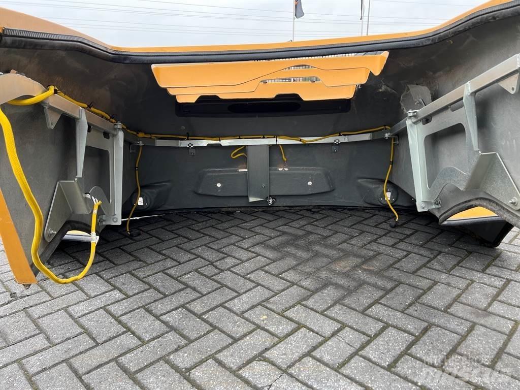 Liebherr L 538 Chasis y suspención