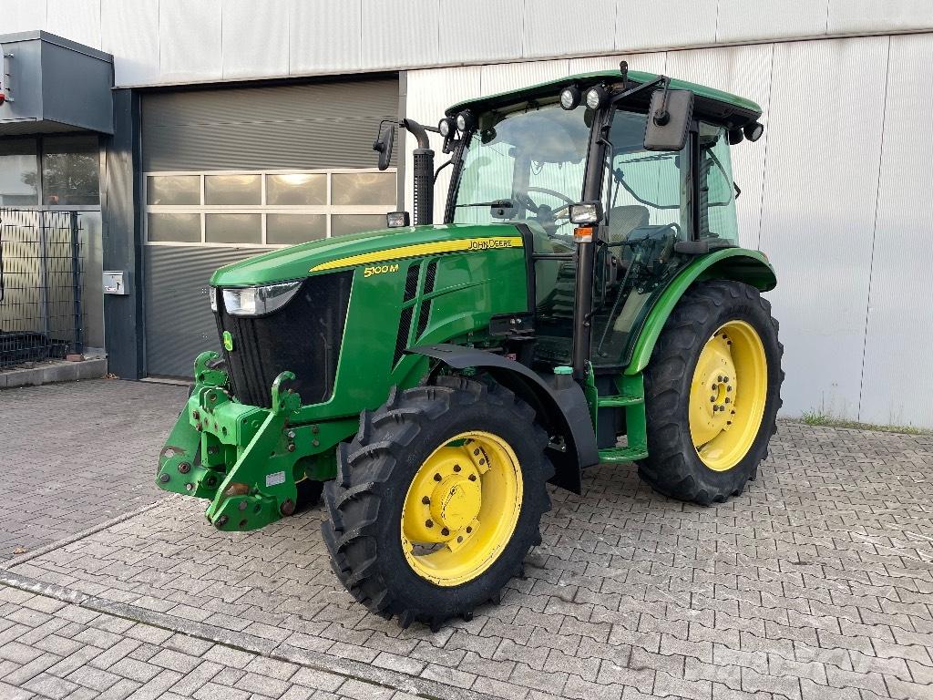 John Deere 5100 M Tractores