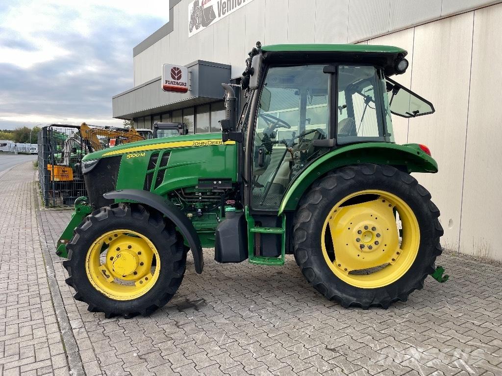 John Deere 5100 M Tractores