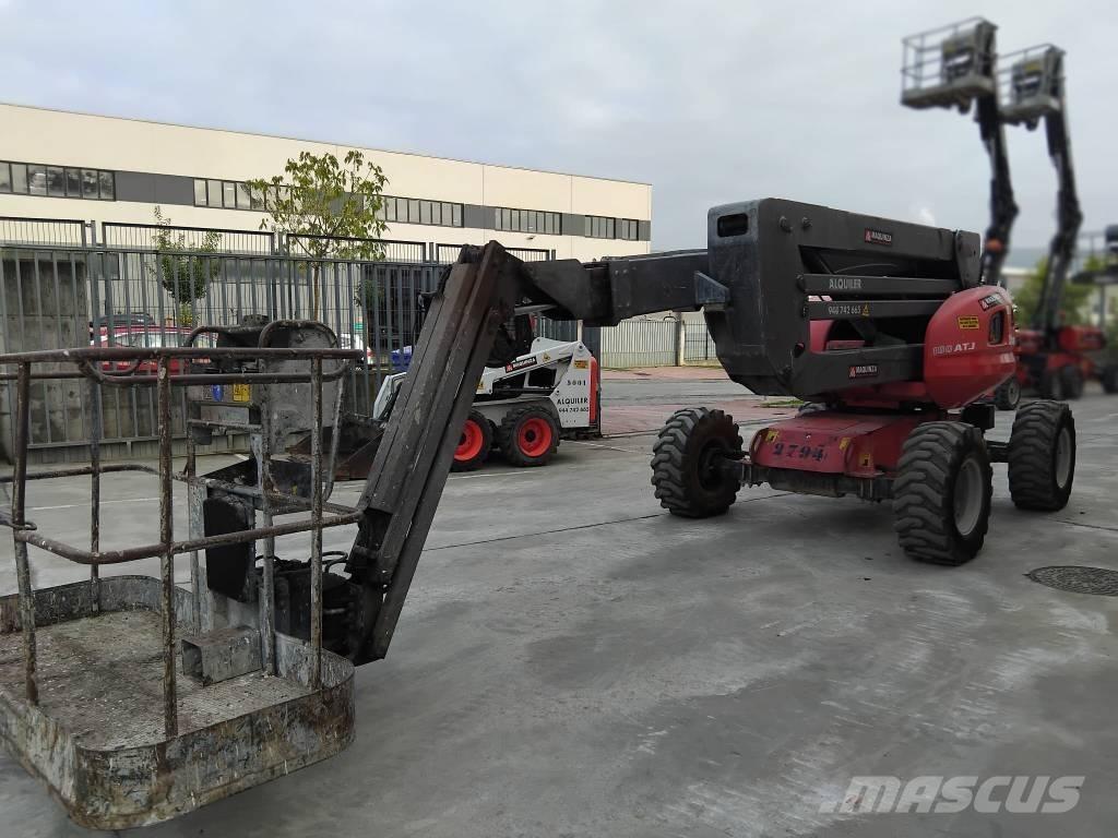 Manitou 180ATJ Plataforma de trabajo articulada
