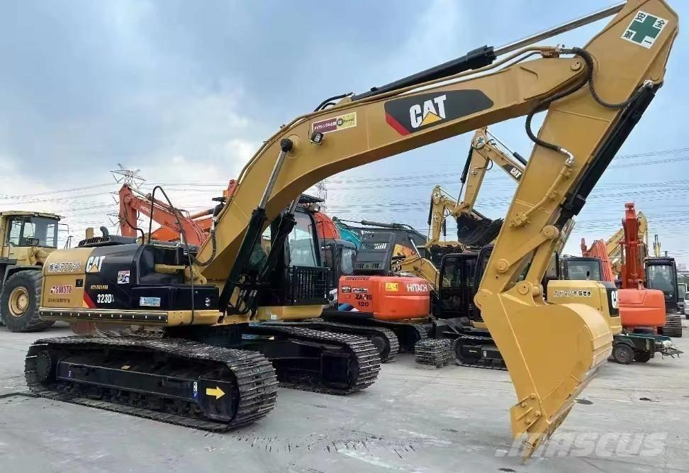 CAT 323 D Excavadoras de cadenas