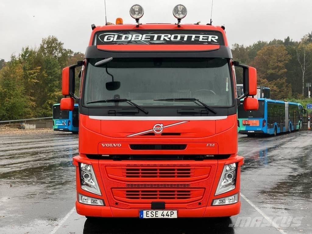 Volvo FM Camiones polibrazo