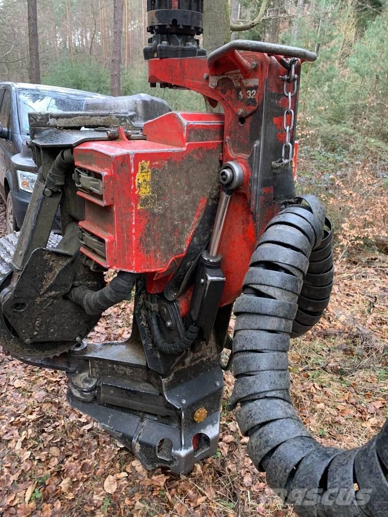 Komatsu S132 Desramador