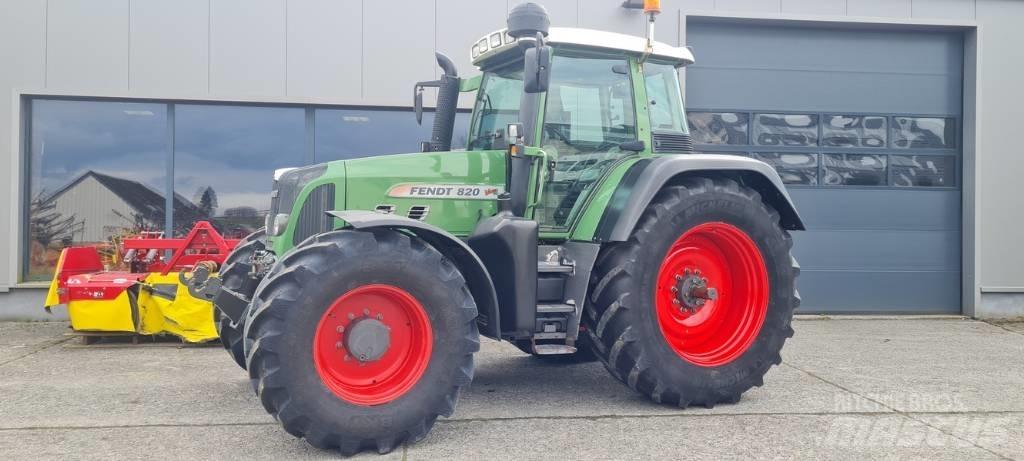Fendt 820 Vario TMS Tractores
