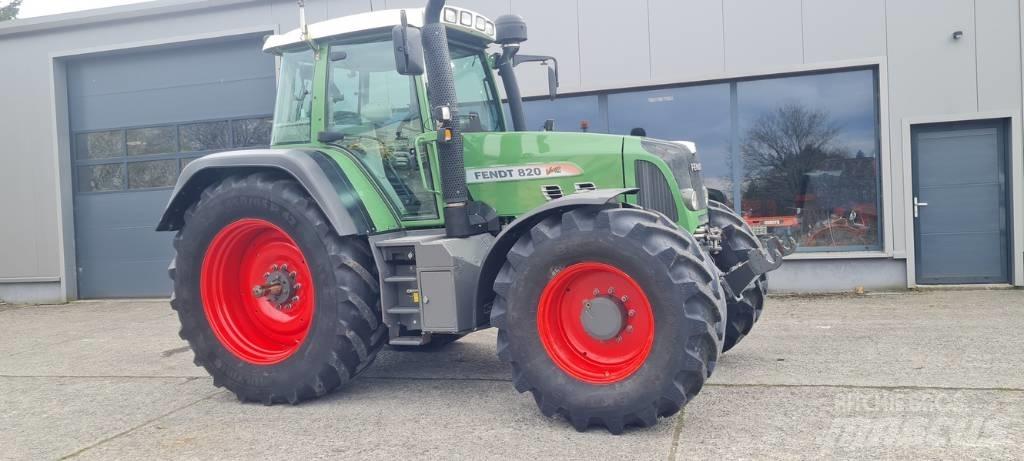 Fendt 820 Vario TMS Tractores
