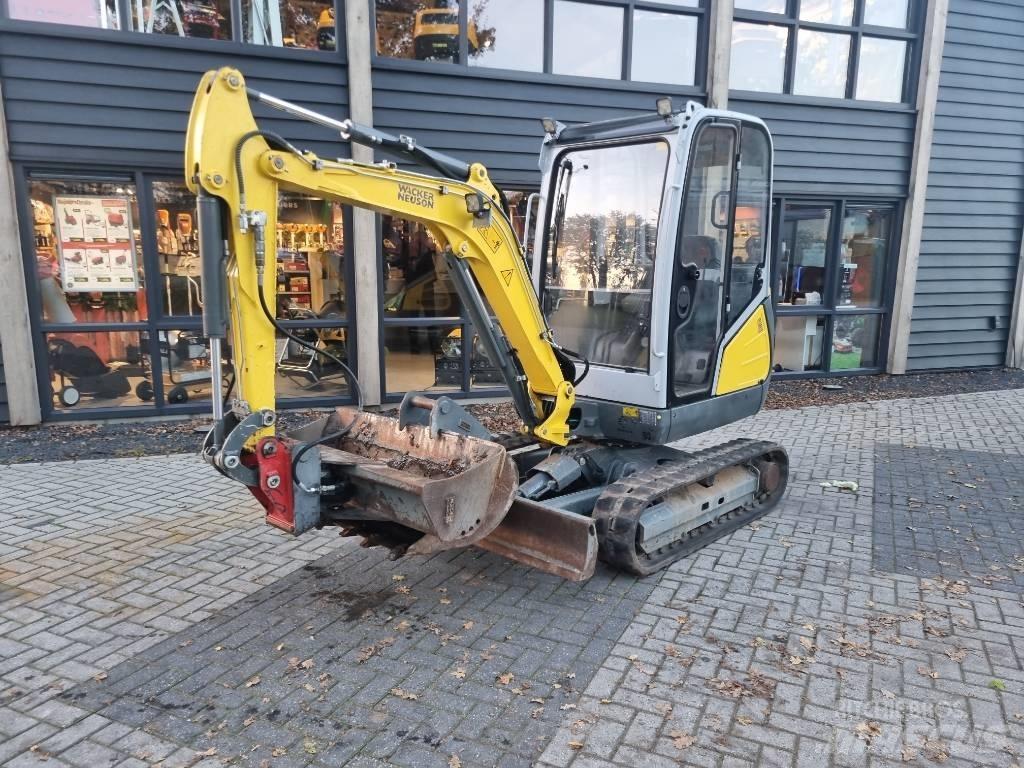 Wacker Neuson ET 24 Mini excavadoras < 7t