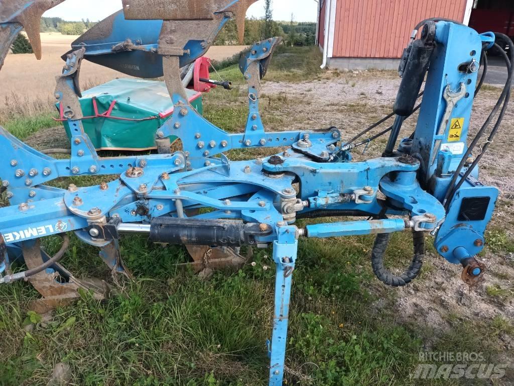 Lemken Vari-Opal 7 X Arados reversibles suspendidos