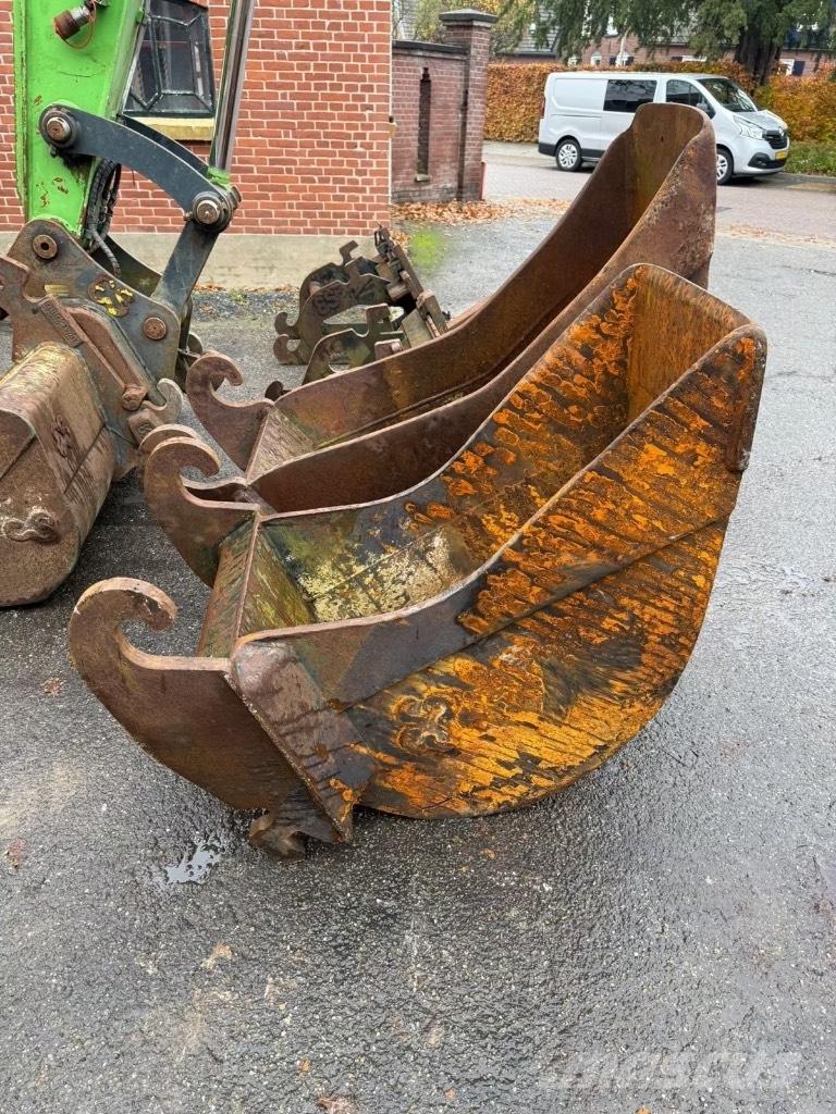 Hyundai R140W-9 Excavadoras de ruedas