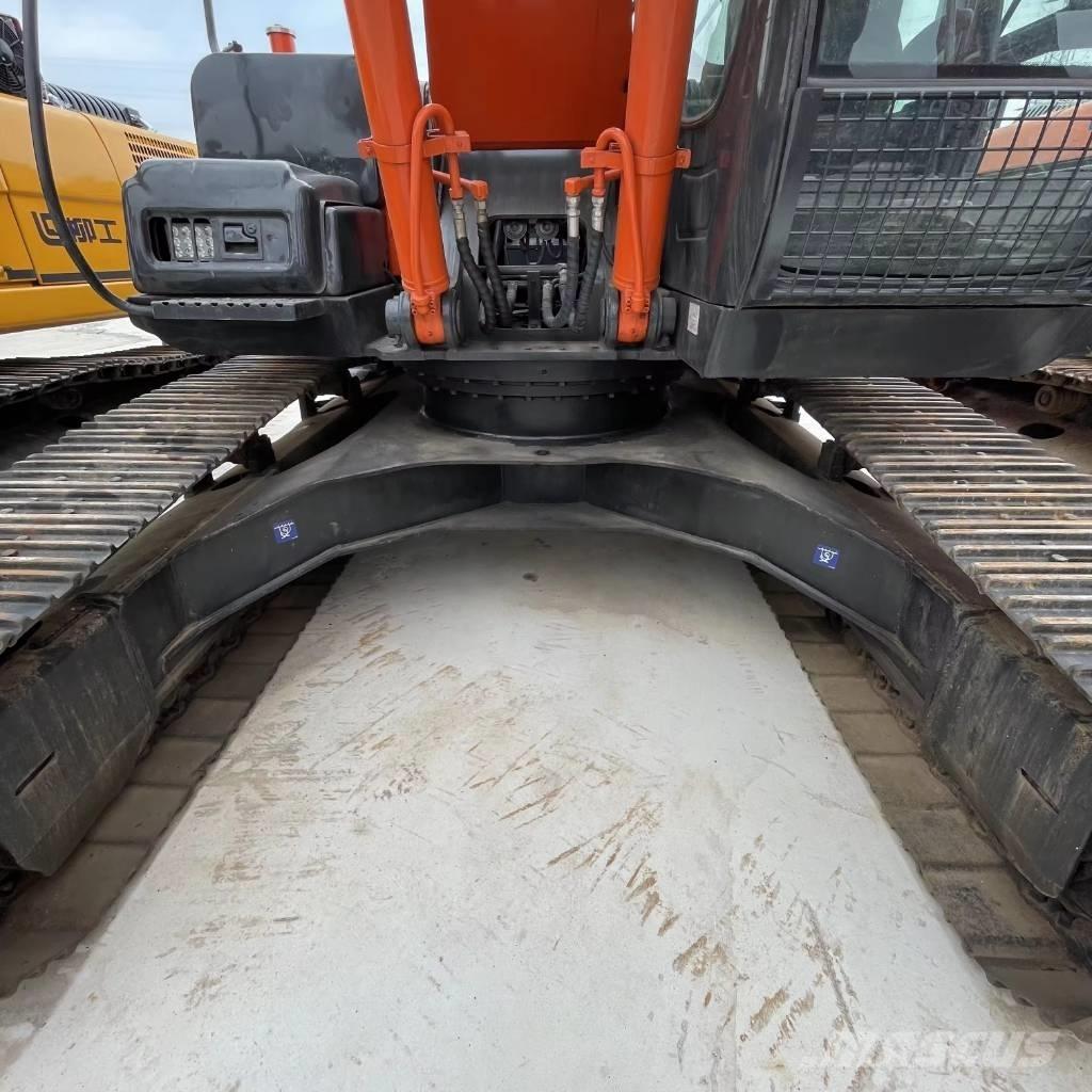 Hitachi ZX 240 Excavadoras de cadenas