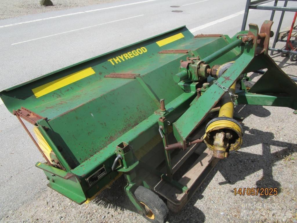 Thyregod TK 2300 Otros equipos para carreteras y quitanieves