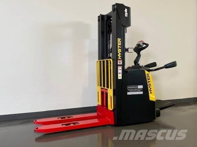 Hyster S1.6SIL Apiladores eléctricos