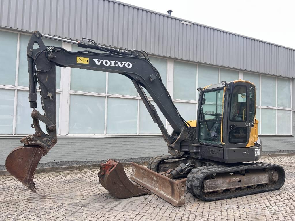 Volvo ECR 88 D    2016 Excavadoras 7t - 12t