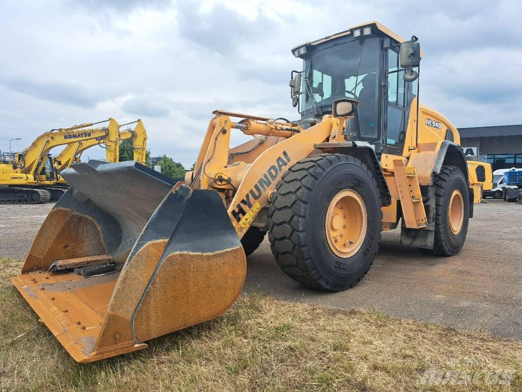 Hyundai HL940 Cargadoras sobre ruedas