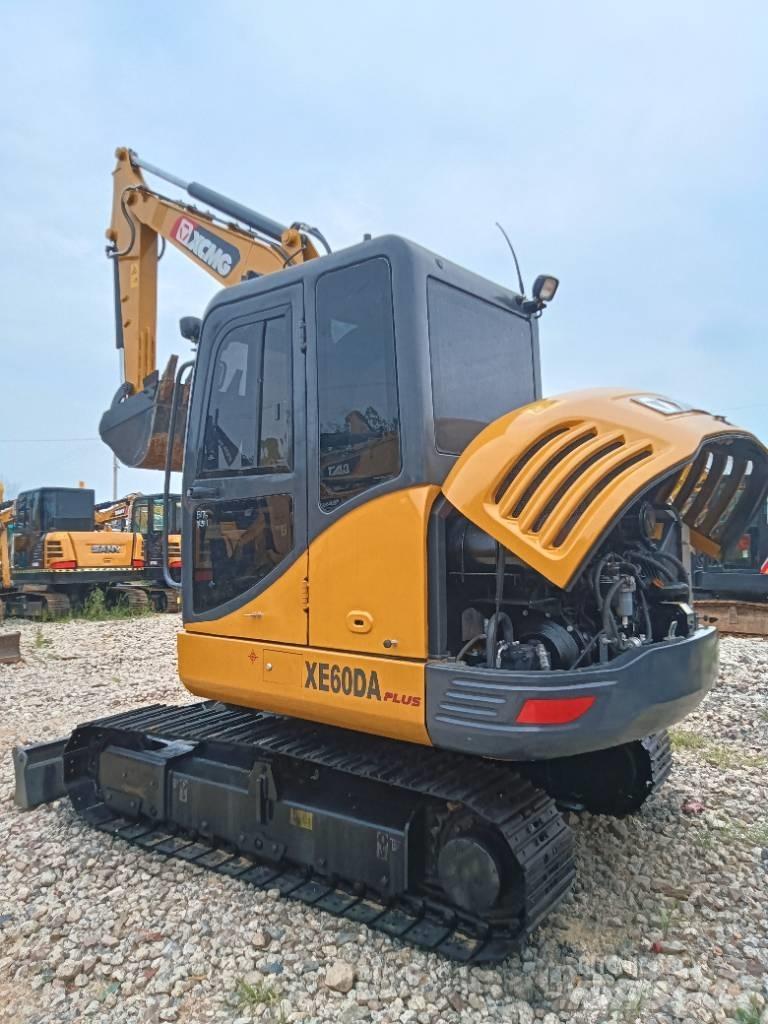 XCMG XE 60 DA Mini excavadoras < 7t