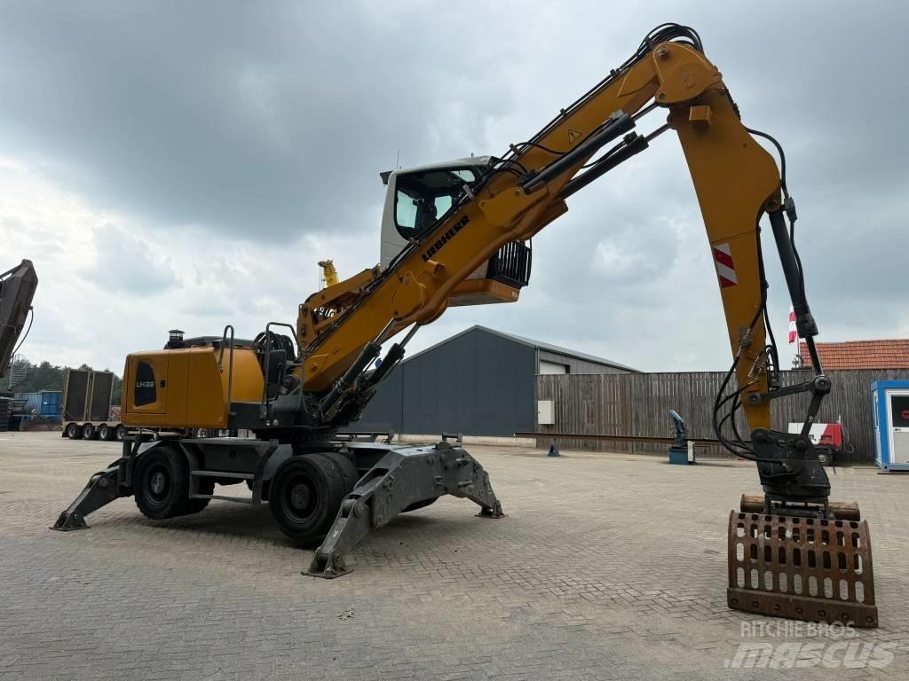 Liebherr LH 22 M Excavadoras de manutención