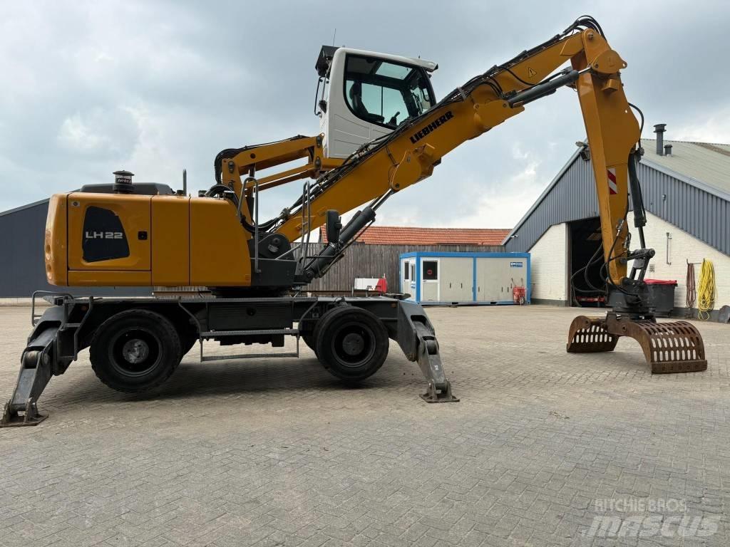 Liebherr LH 22 M Excavadoras de manutención