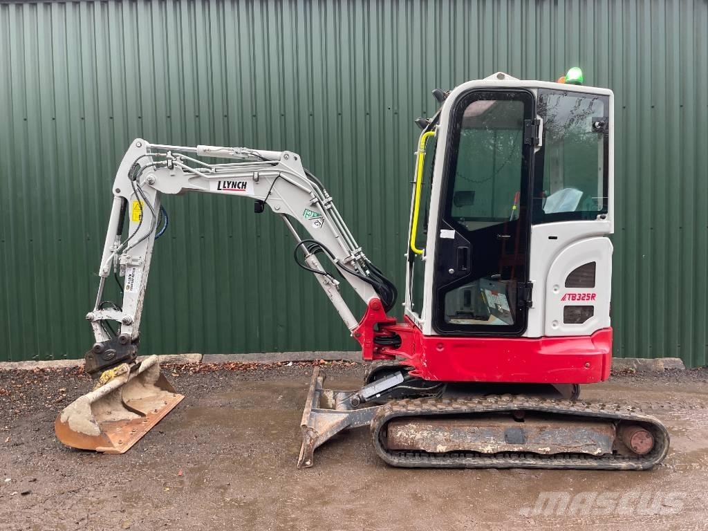 Takeuchi TB 325 R Mini excavadoras < 7t