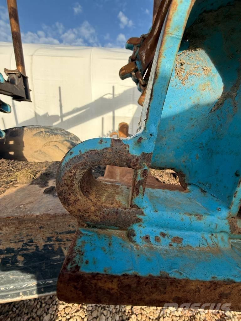 Komatsu 865 Autocargadoras