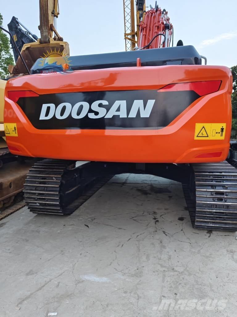 Doosan DX 300 LC Excavadoras de cadenas