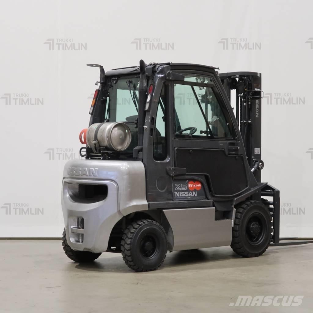 Nissan U1D2A25LO Carretillas LPG